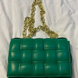 Woven green purse